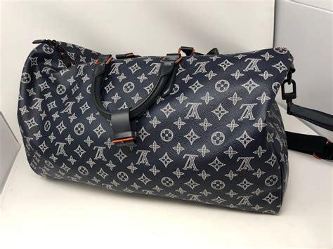 louis vuitton upside down